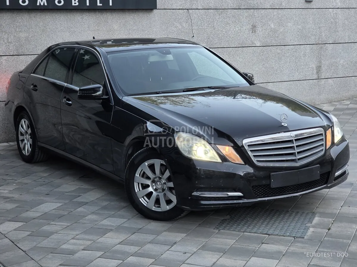 Mercedes-Benz E-Class 2012 photo 4