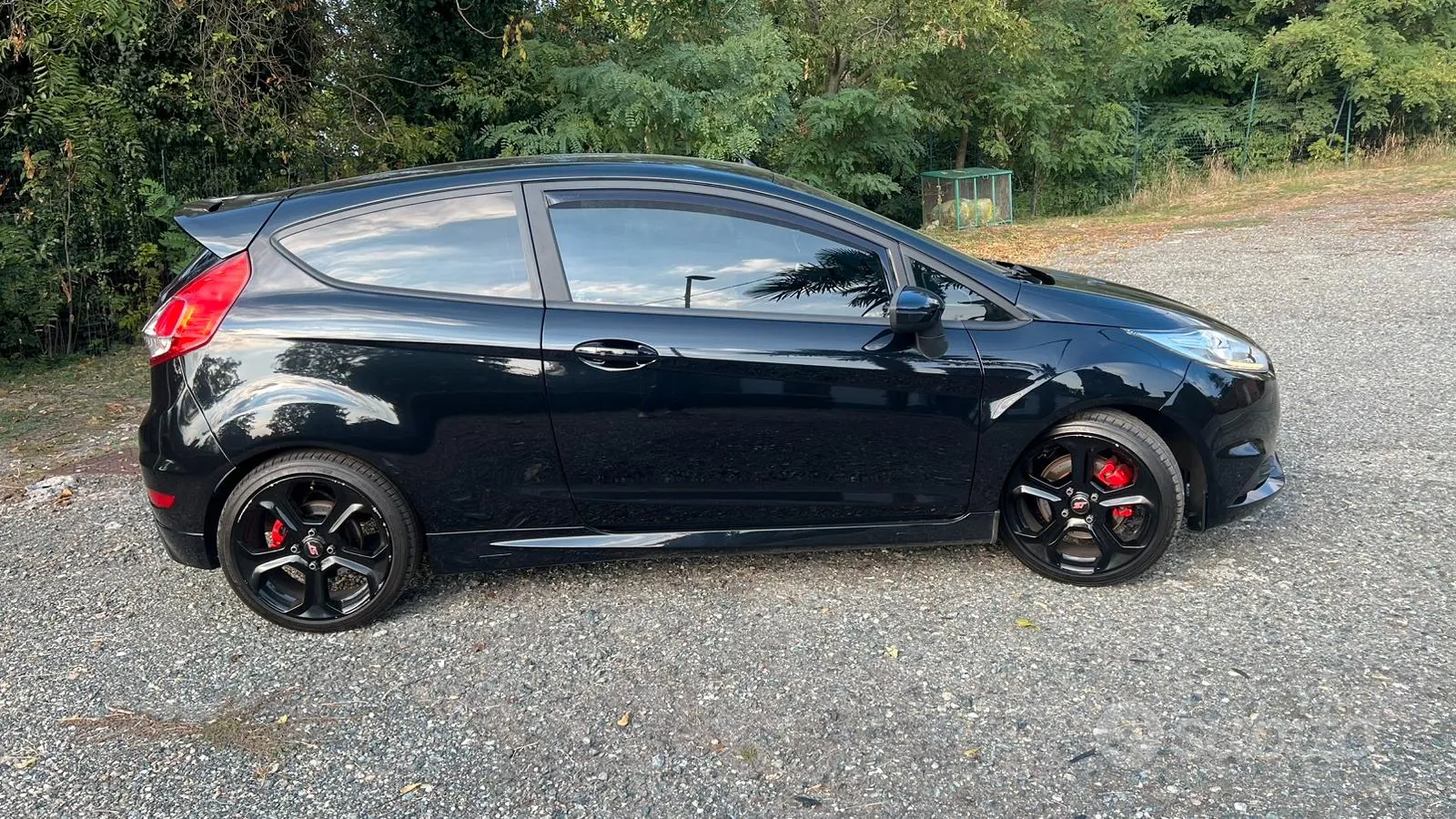 Ford Fiesta 2015 photo 4