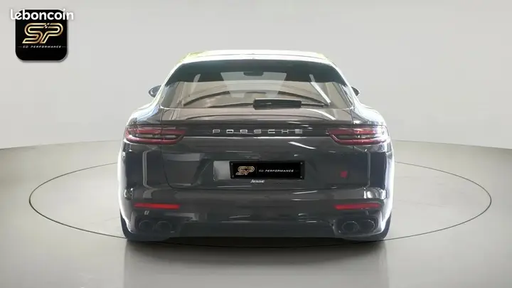 Porsche Panamera 2019 photo 5
