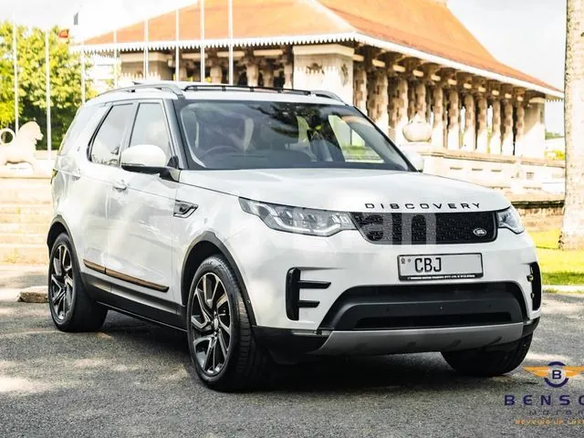 Land Rover Discovery 2019 photo 4