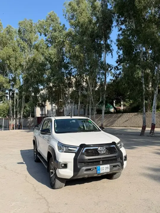 Toyota Hilux