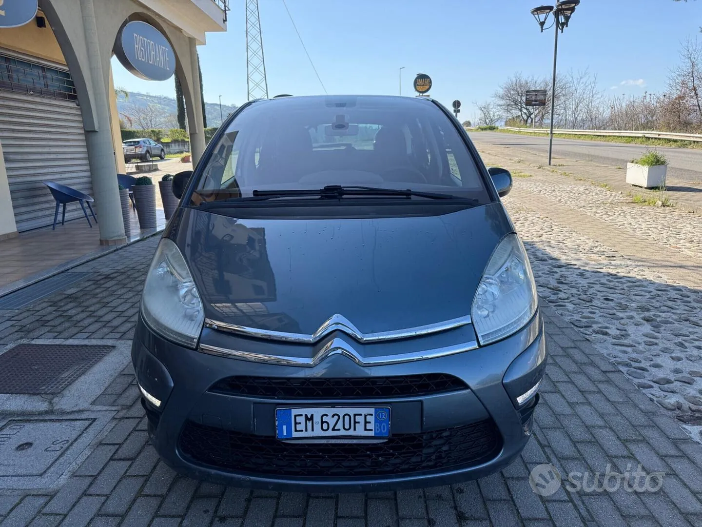 Citroen C4 Picasso 2012 photo 2