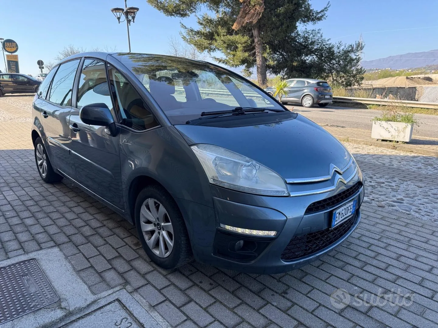 Citroen C4 Picasso 2012 photo 3