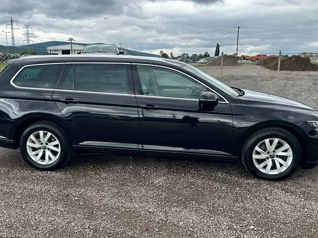 Volkswagen Passat Variant 2022 photo 3