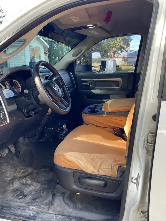 Dodge Ram 3500 2014 photo 3