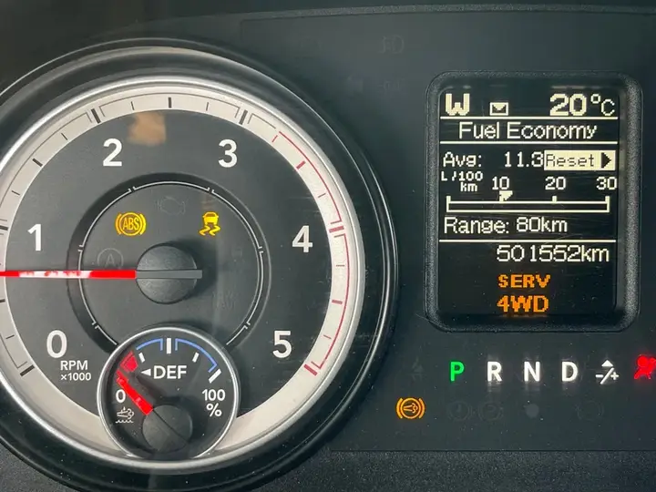 Dodge Ram 3500 2014 photo 2