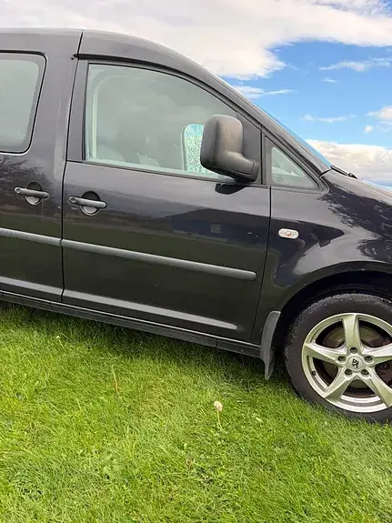 Volkswagen Caddy Maxi 2009 photo 5