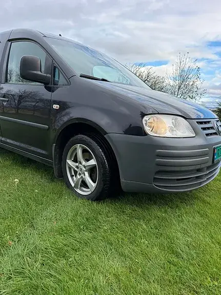 Volkswagen Caddy Maxi 2009 photo 4