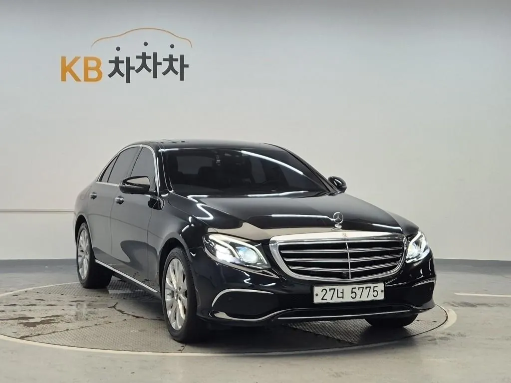 Mercedes-Benz E-Class 2019 photo 4