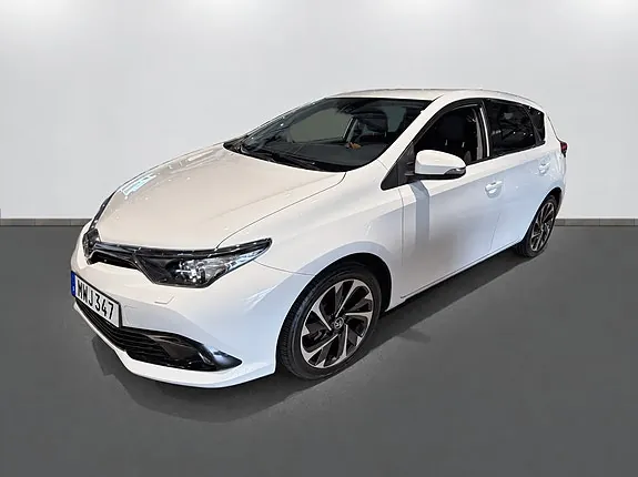 Toyota Auris 2015 photo 4