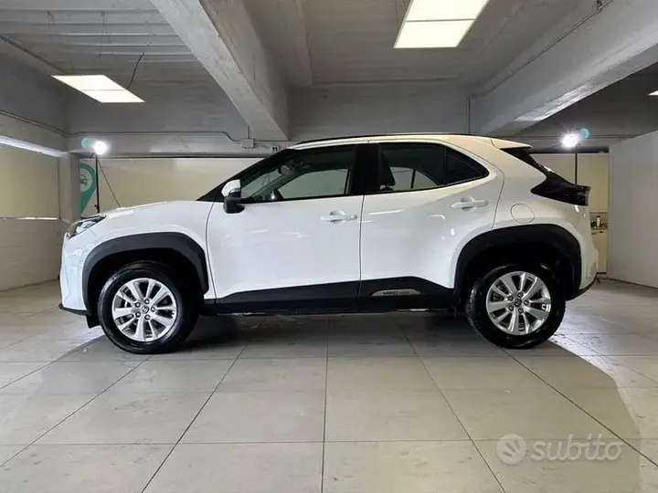 Toyota Yaris Cross 2026 photo 2