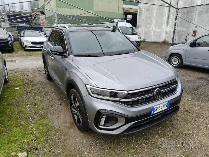 Volkswagen T-Roc 2024 photo 3
