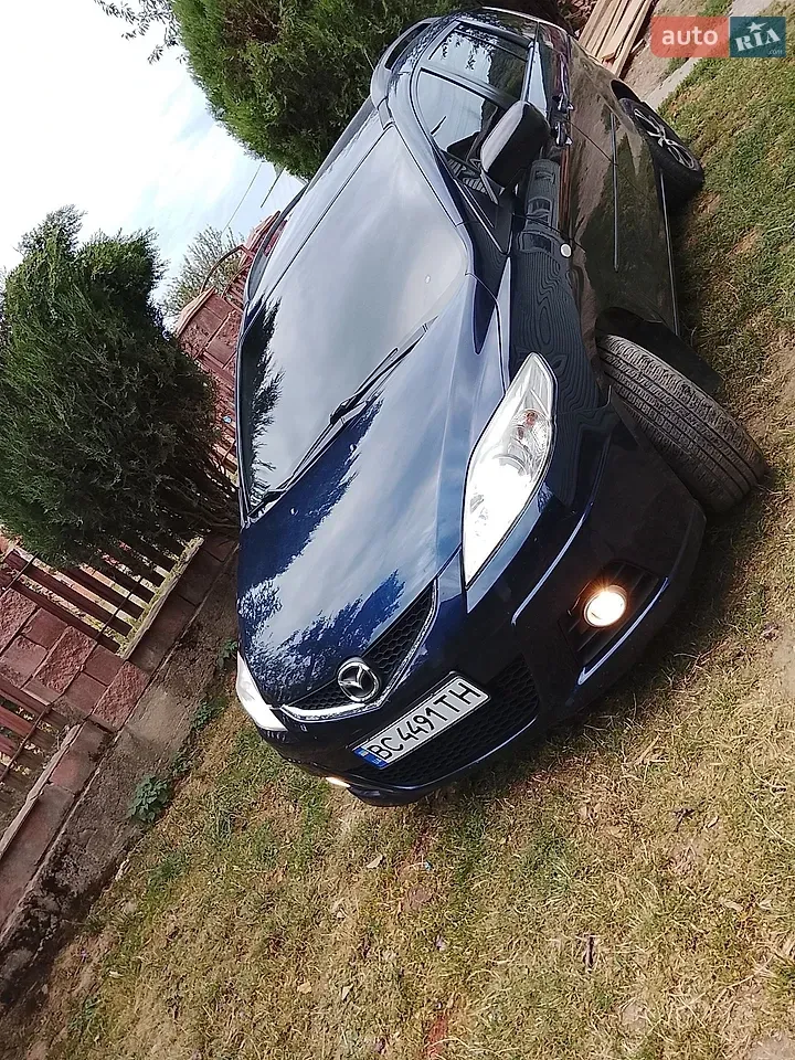 Mazda 5
