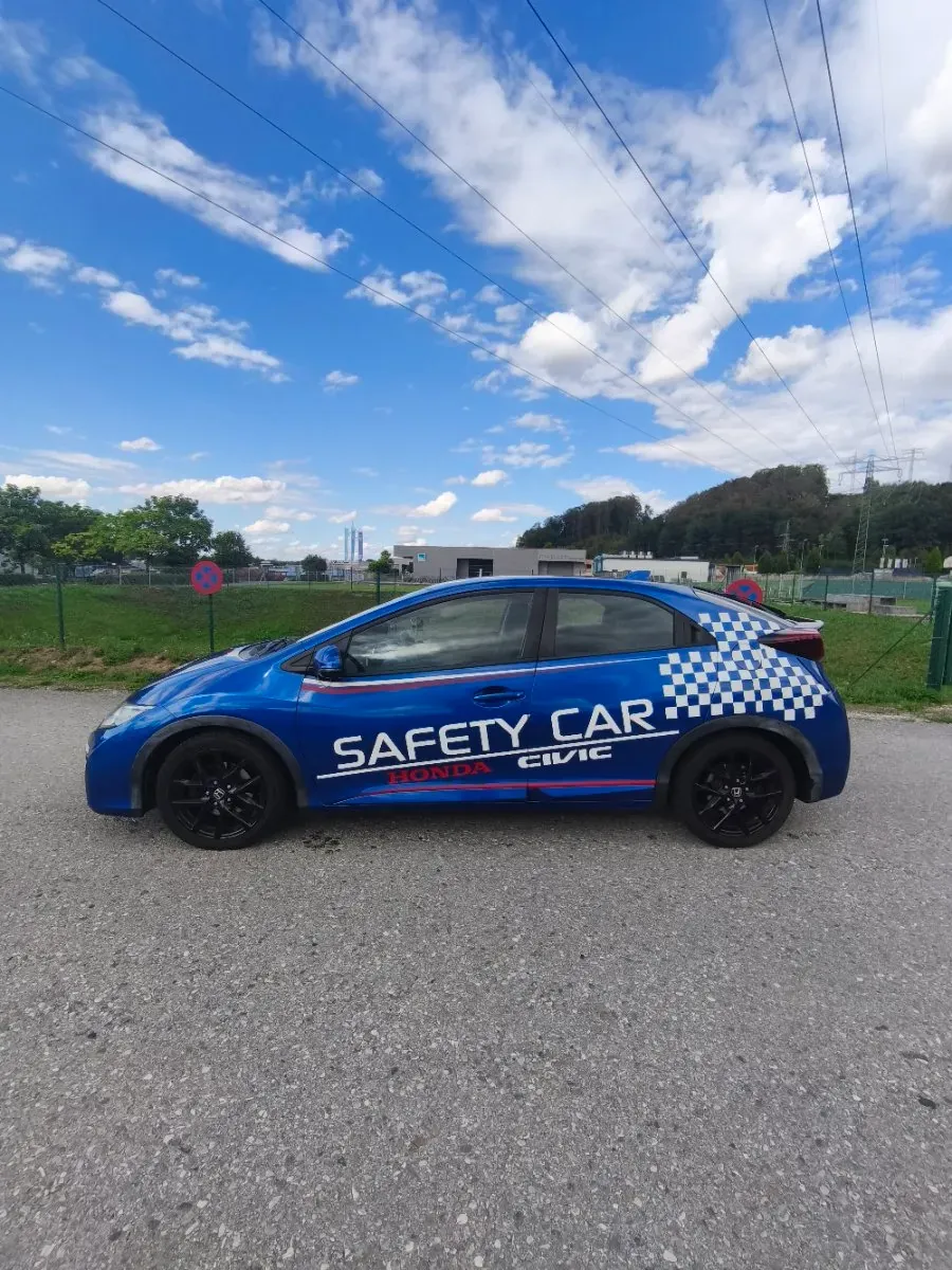 Honda Civic 2017 photo 3