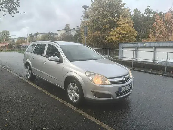 Opel Astra 2008 photo 2