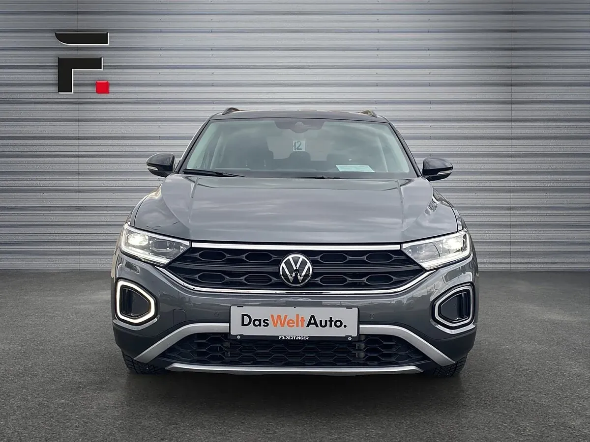 Volkswagen T-Roc 2025 photo 2