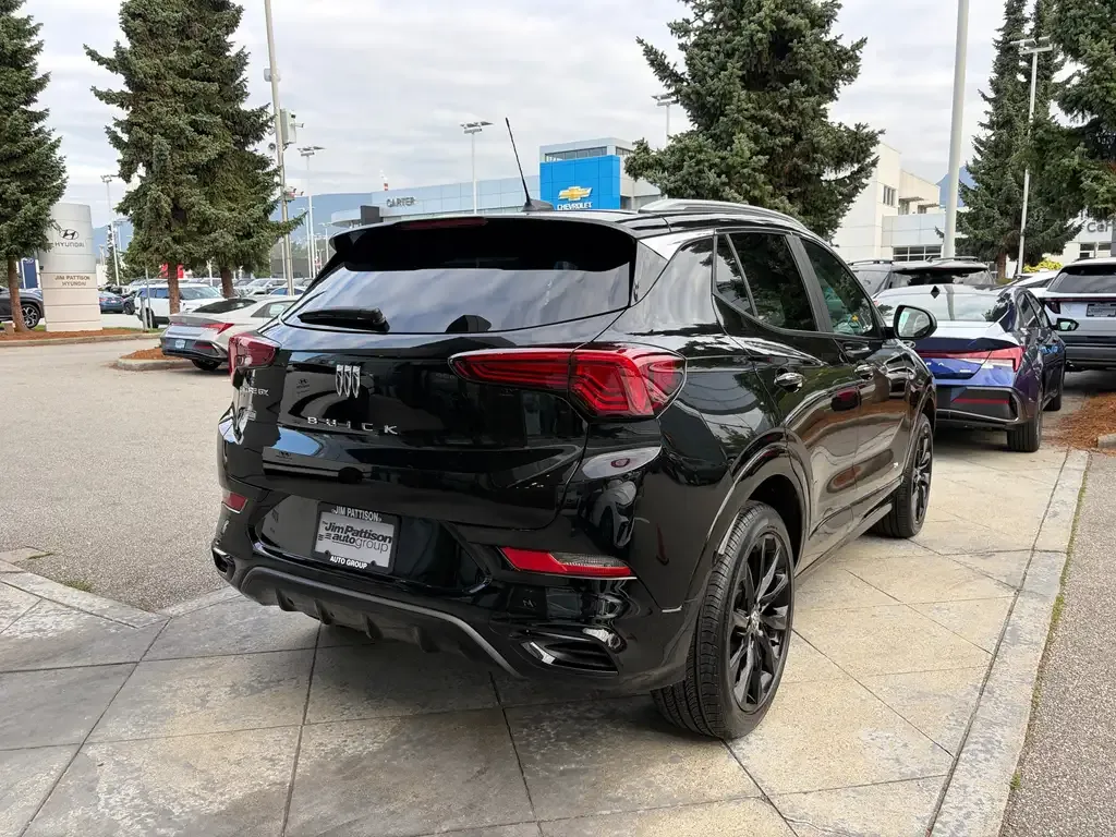 Buick Encore 2025 photo 5