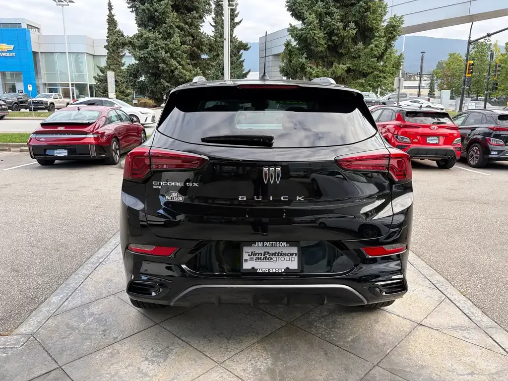 Buick Encore 2025 photo 4