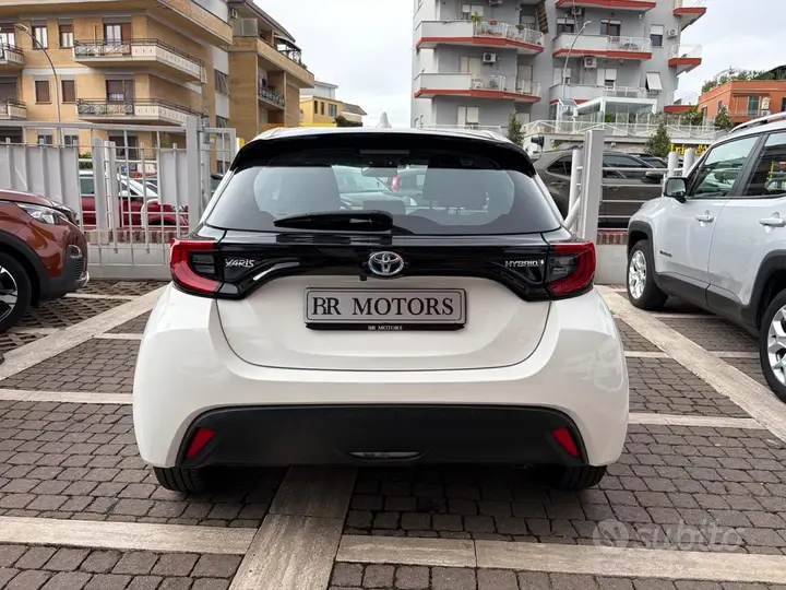 Toyota Yaris 2022 photo 5