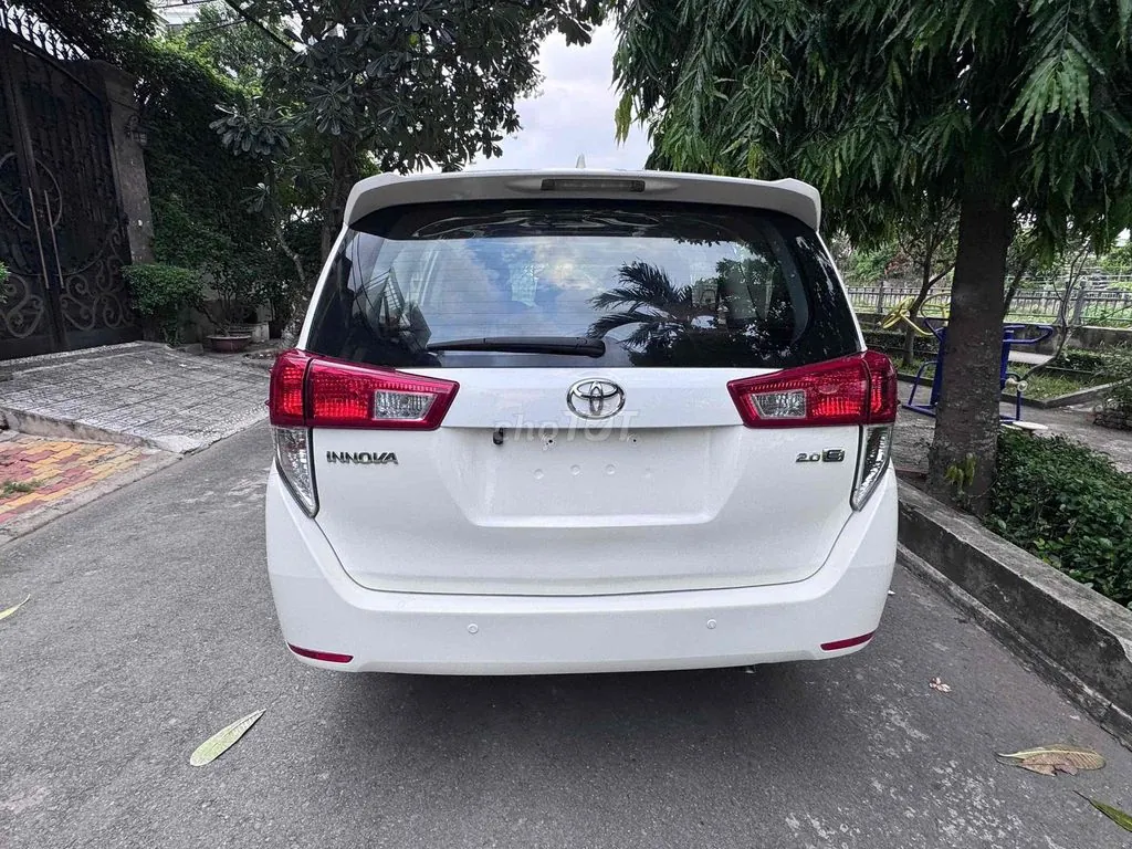 Toyota Innova 2018 photo 4
