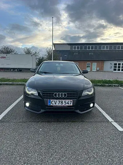 Audi A4 2011 photo 3