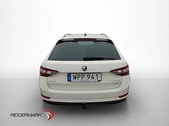 Skoda Superb 2017 photo 5