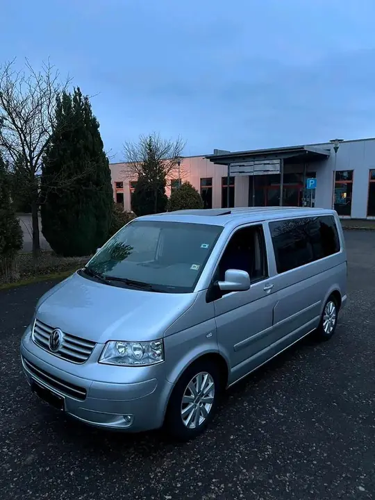 Volkswagen Caravelle