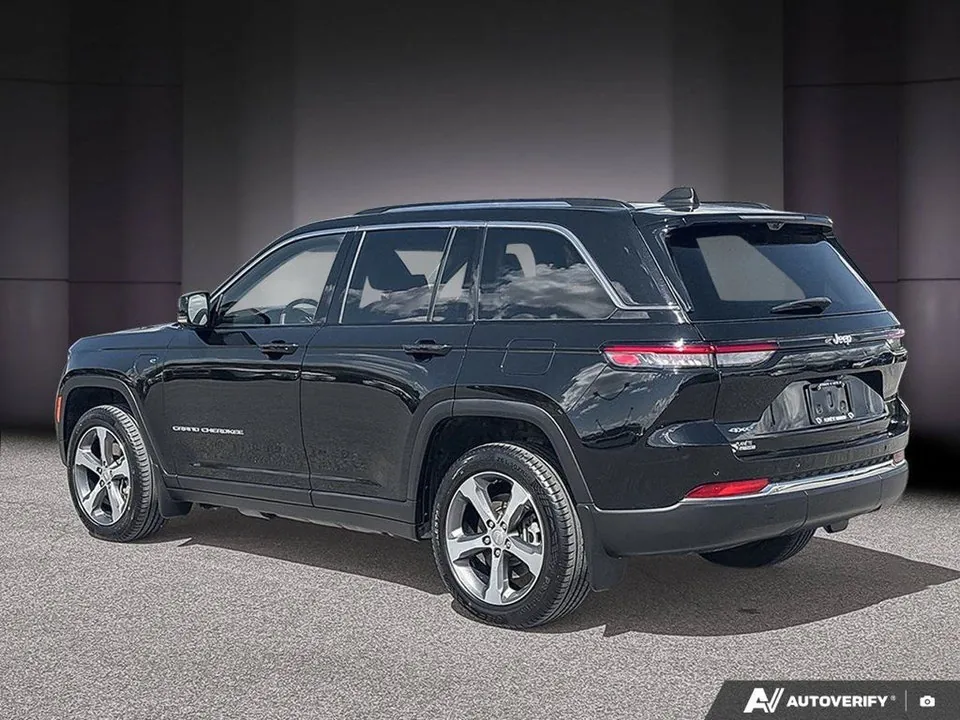 Jeep Grand Cherokee 2022 photo 3