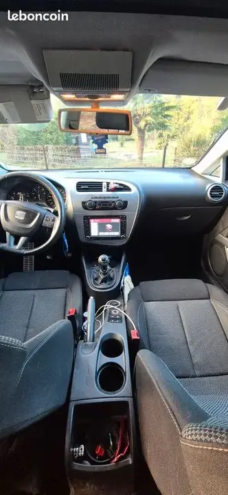 Seat Leon 2011 photo 3
