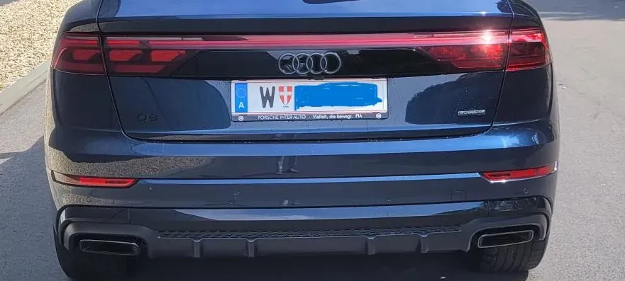 Audi Q8 2025 photo 2