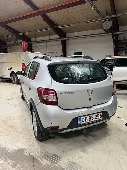 Dacia Sandero Stepway 2015 photo 2
