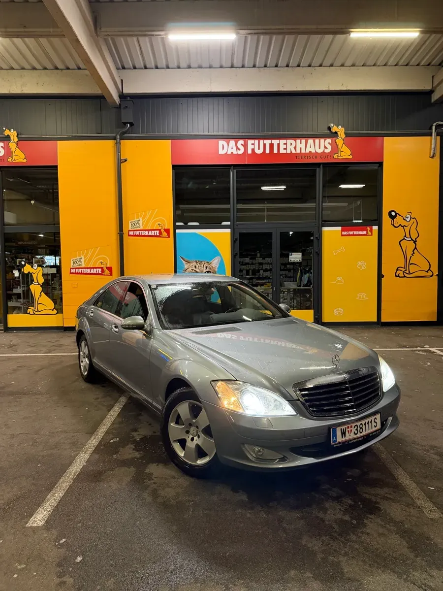 Mercedes-Benz S-Class 2007 photo 2