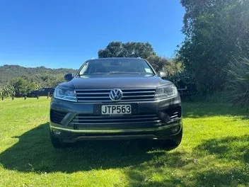 Volkswagen Touareg 2016 photo 2