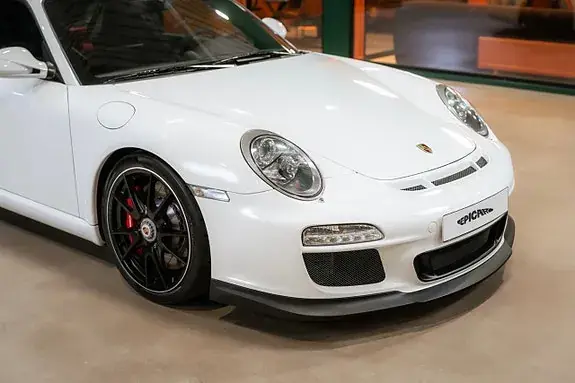 Porsche 911 2010 photo 4