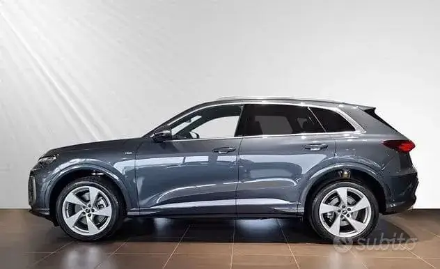 Audi Q5 2025 photo 4