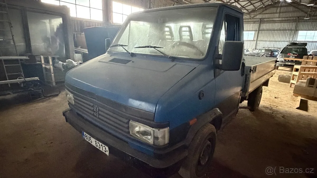 Peugeot J5 photo 2