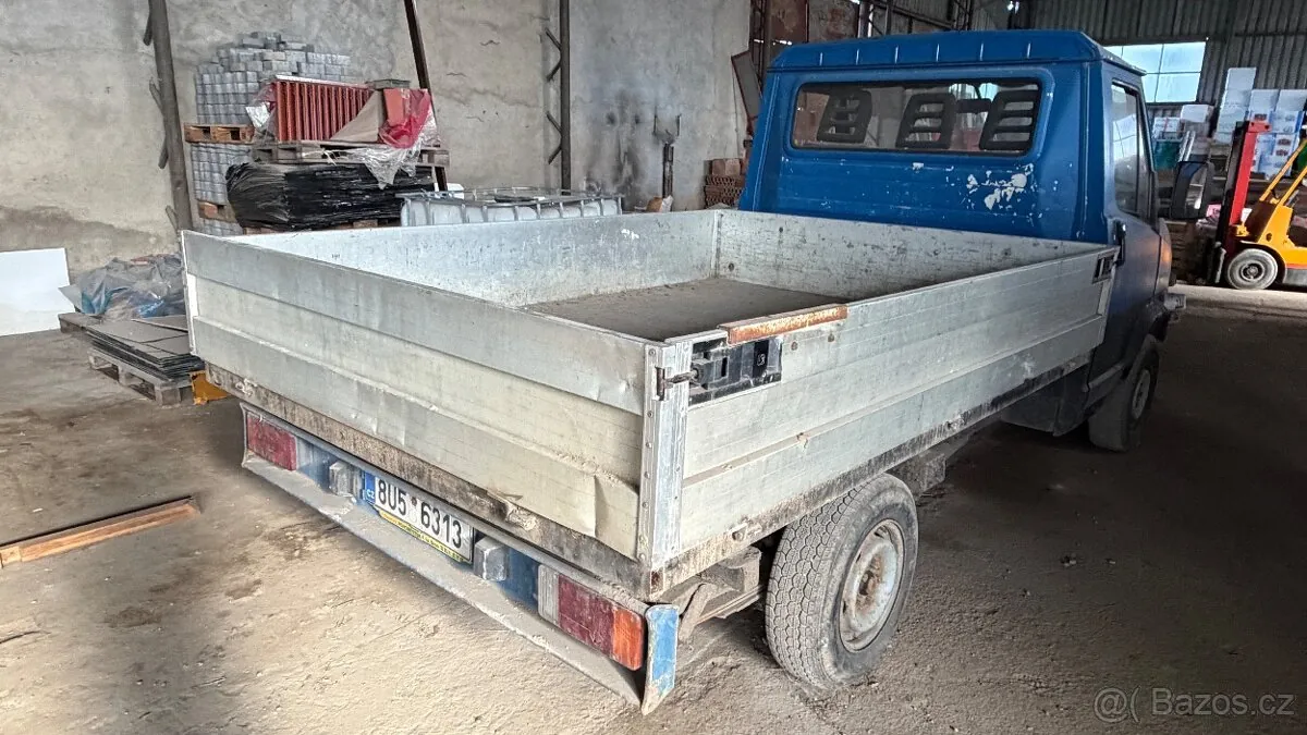 Peugeot J5 photo 5