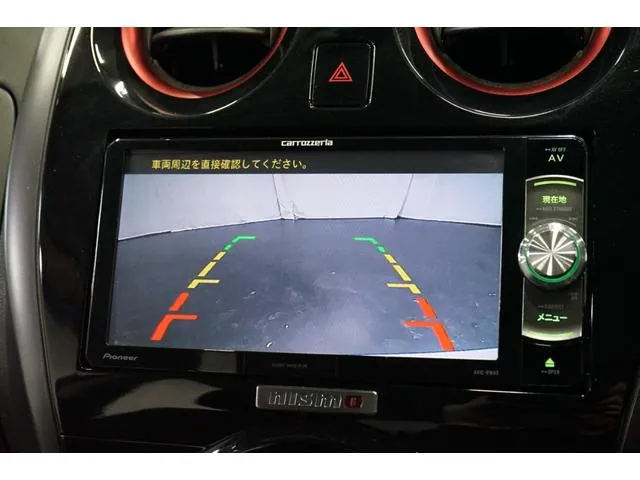Nissan Note 2015 photo 5