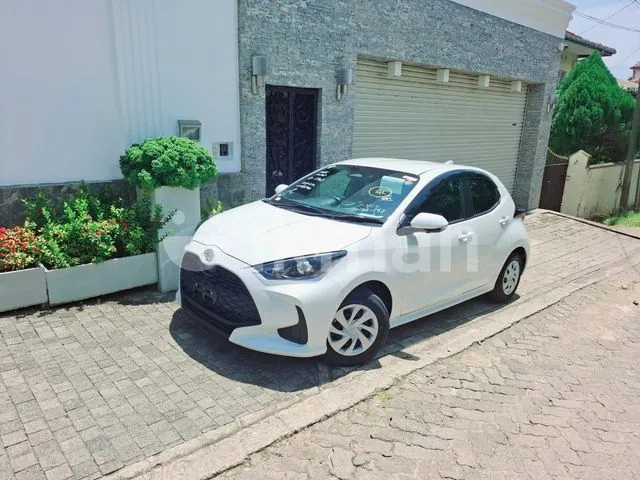 Toyota Yaris X Ltd 4Way Camera 2025 photo 5