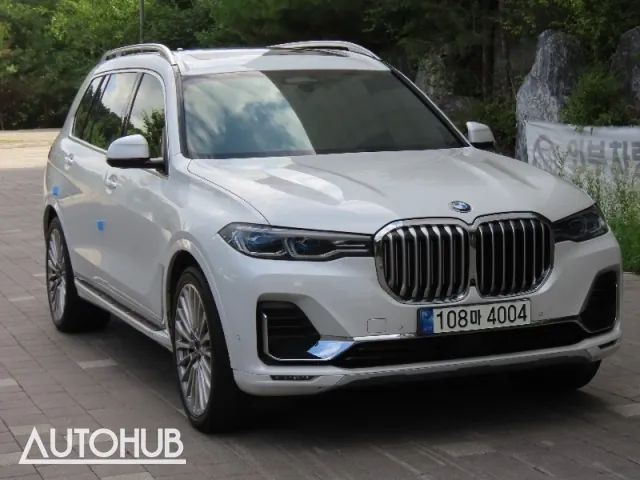 BMW X7 2021 photo 2