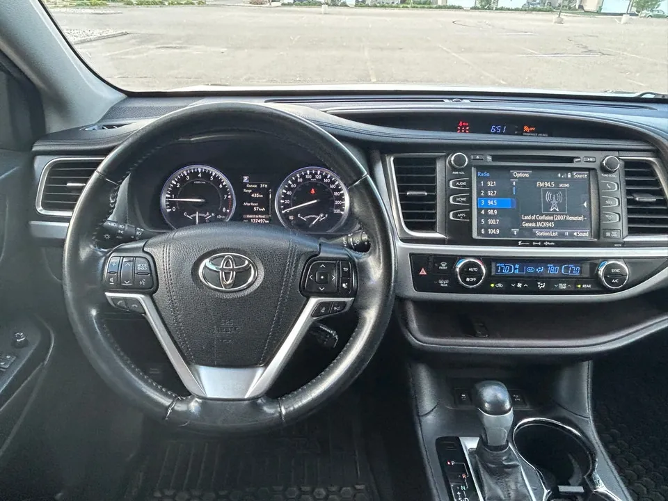Toyota Highlander 2017 photo 5