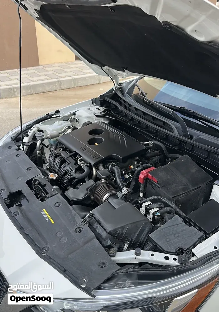 Nissan Altima 2020 photo 2