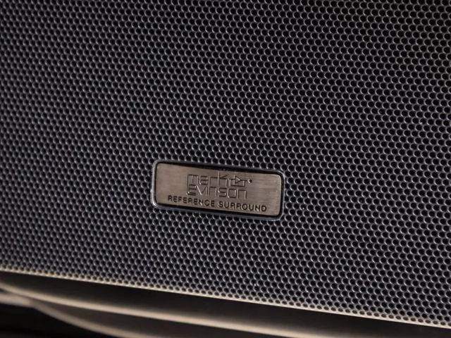 Lexus Ls600H 2012 photo 5