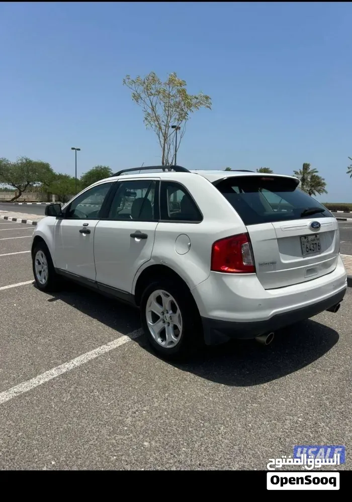 Ford Edge 2012 photo 3