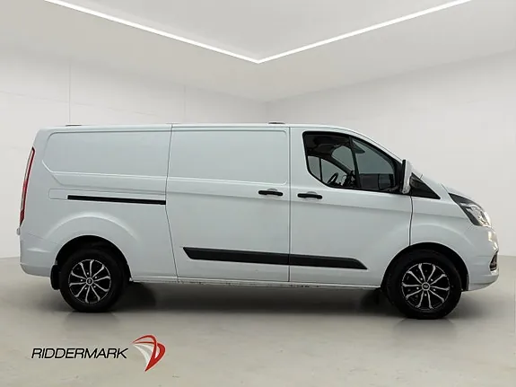 Ford Transit Custom 2021 photo 2