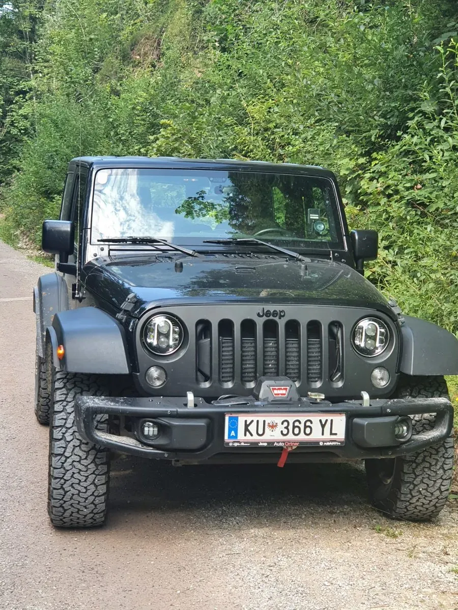 Jeep Wrangler 2014 photo 2