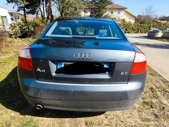 Audi A4 2001 photo 2