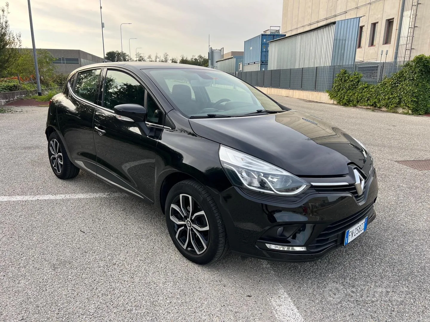 Renault Clio 2018 photo 3