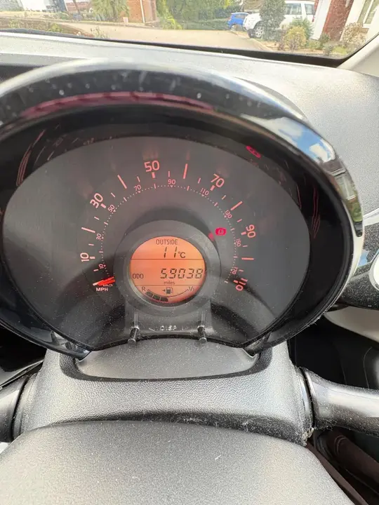Toyota Aygo 2014 photo 5