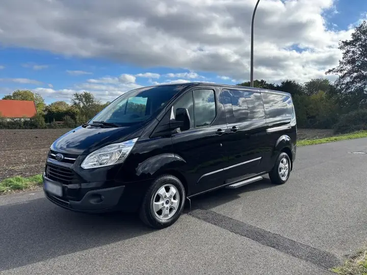 Ford Tourneo Custom